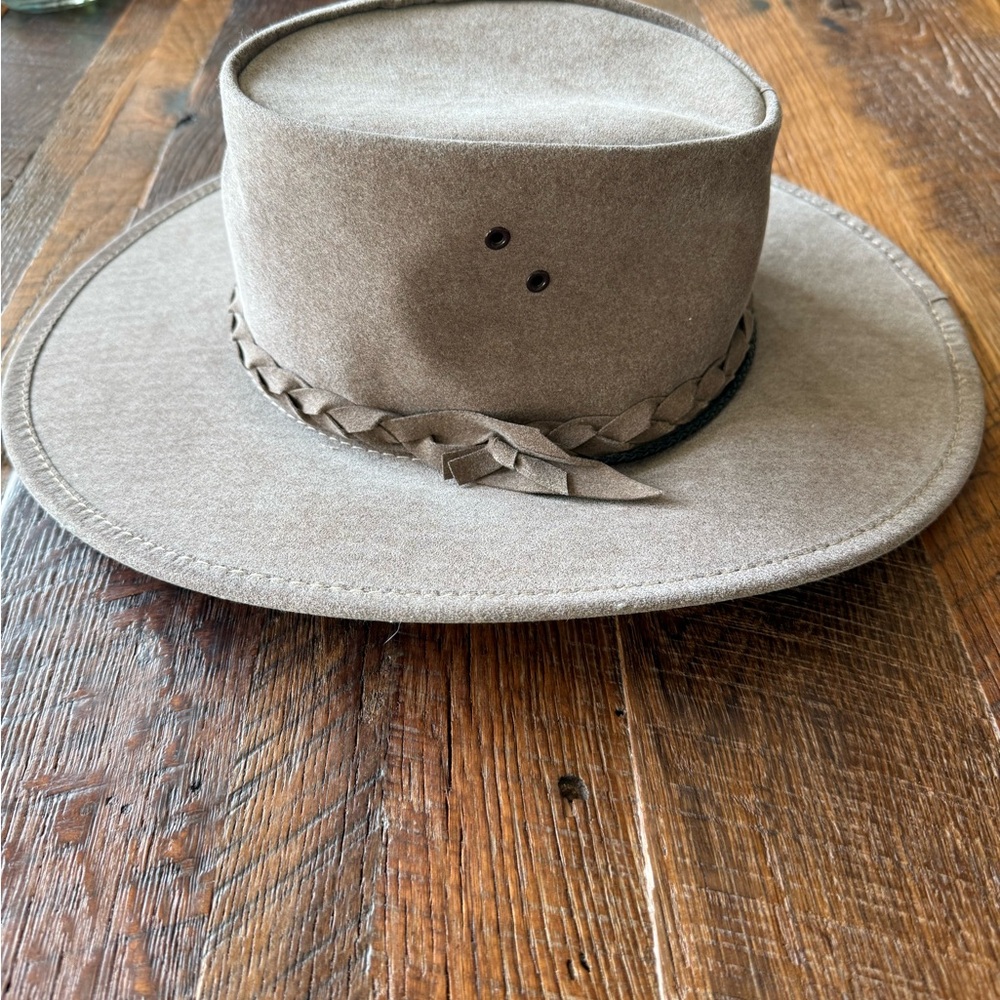 Australia hat!
